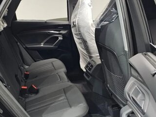 2025 Audi Q5 40 TFSI III (GU), чёрный, 9149137 рублей, вид 5