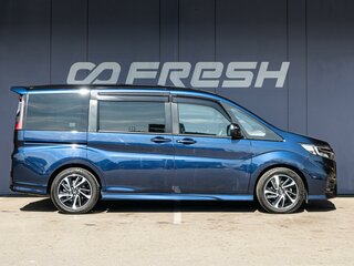 2018 Honda Stepwgn Spada V Рестайлинг, синий, 2630000 рублей, вид 5