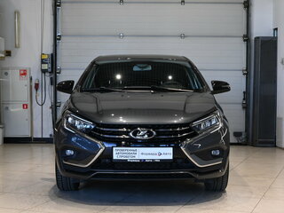 2025 Lada (ВАЗ) Vesta I Рестайлинг (NG), серый, 1640000 рублей, вид 2