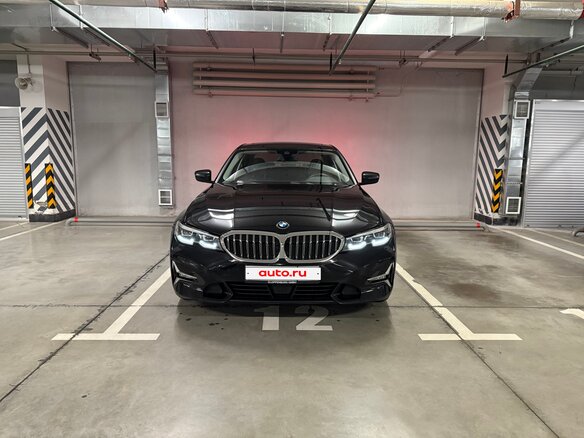 2019 BMW 3 серии 320d xDrive VII (G2x), чёрный, 4100000 рублей - вид 1