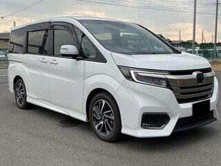 2021 Honda Stepwgn Spada V Рестайлинг, белый, 1975000 рублей, вид 3