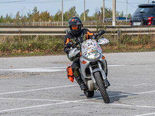 2000 Aprilia Pegaso 650, серебристый, 250000 рублей, вид 5