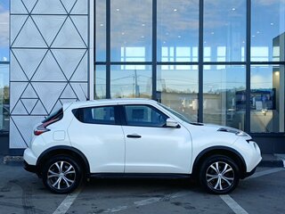 2015 Nissan Juke I Рестайлинг, белый, 1249000 рублей, вид 4