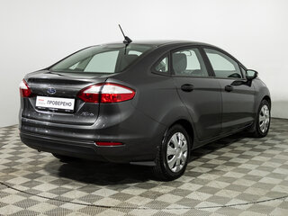 2017 Ford Fiesta Mk6 Рестайлинг, серый, 889700 рублей, вид 5