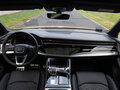 2025 Audi Q7 50 TDI II (4M) Рестайлинг 2, бежевый, 12855077 рублей - вид 9