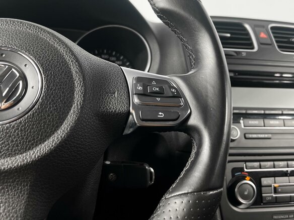 2011 Volkswagen Golf VI, голубой, 749900 рублей - вид 13