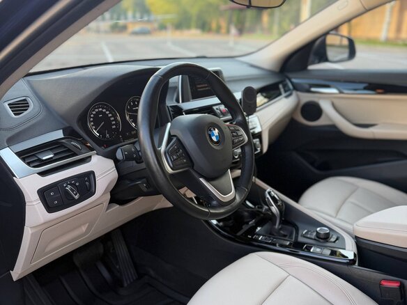 2018 BMW X2 sDrive18i I (F39), синий, 2150000 рублей - вид 7