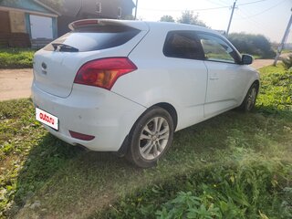 2011 Kia Ceed I Рестайлинг, белый, 550000 рублей, вид 4