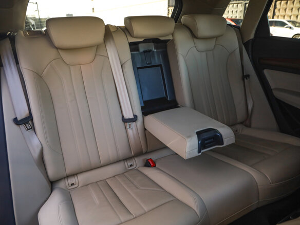 2021 Audi Q5 45 TFSI II (FY) Рестайлинг, чёрный, 3999000 рублей - вид 25