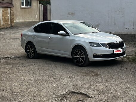 2020 Skoda Octavia III (A7) Рестайлинг, жёлтый, 1120000 рублей, вид 5