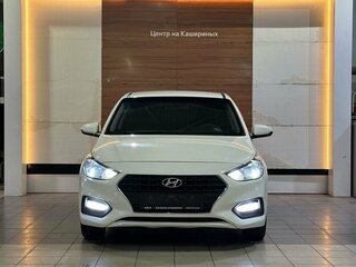 2018 Hyundai Solaris II, белый, 1159000 рублей, вид 2