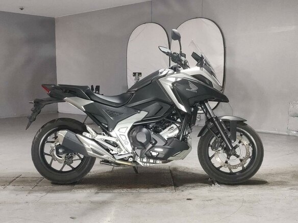 2021 Honda NC 750X, чёрный, 999000 рублей - вид 1