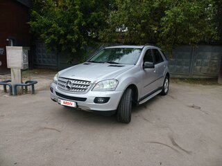 2007 Mercedes-Benz M-Класс 350 II (W164), серебристый, 1300000 рублей, вид 2