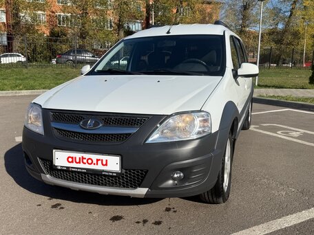 2018 Lada (ВАЗ) Largus Cross I, белый, 920000 рублей, вид 2