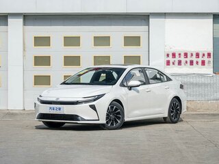2026 Toyota Corolla XII (E210) Рестайлинг 2, белый, 3040000 рублей, вид 1