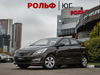 2015 Hyundai Solaris I Рестайлинг, коричневый, 858000 рублей, вид 1