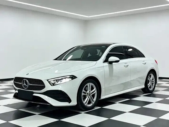 2023 Mercedes-Benz A-Класс 180 Long IV (W177) Рестайлинг, белый