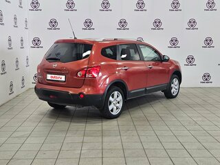 2009 Nissan Qashqai+2 I, красный, 886000 рублей, вид 5