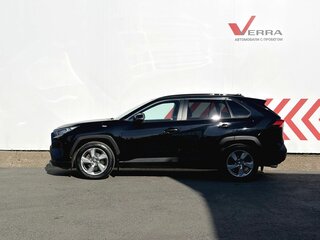 2021 Toyota RAV4 V (XA50), чёрный, 3150000 рублей, вид 2