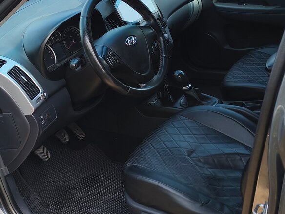 2010 Hyundai i30 I, серый, 740000 рублей - вид 26