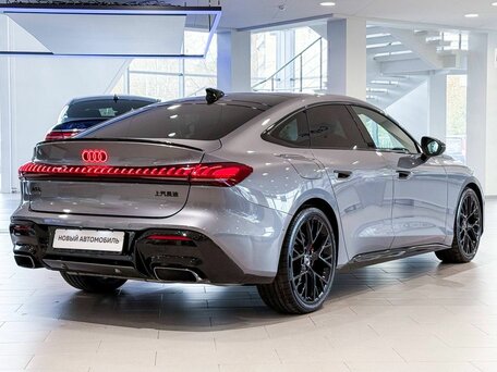 2025 Audi A5 III (B10), серый, 6140000 рублей, вид 5