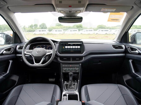 2026 Volkswagen Tharu XR, серый, 2160000 рублей, вид 4