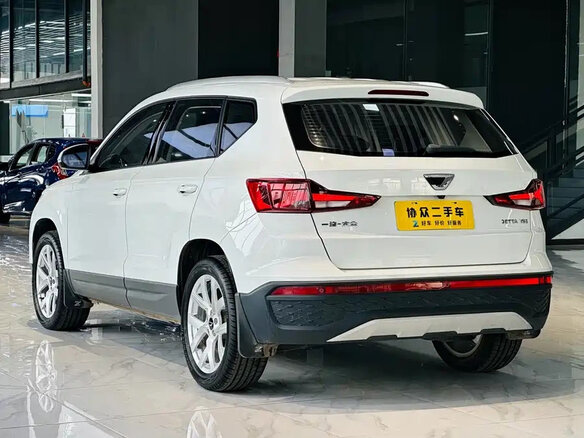 2022 Jetta VS5 I Рестайлинг, белый, 1300000 рублей - вид 2