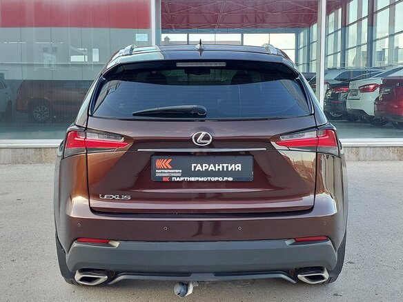 2017 Lexus NX 300 I Рестайлинг, коричневый, 2599000 рублей - вид 6