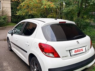 2010 Peugeot 207 I Рестайлинг, белый, 420000 рублей, вид 5