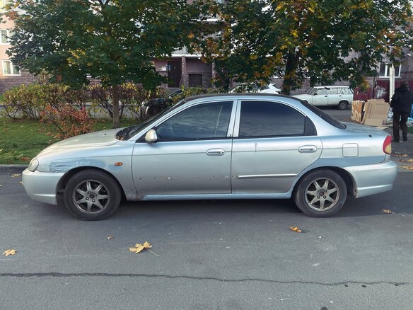 2007 Kia Spectra I Рестайлинг 2, серебристый, 105005 рублей - вид 3