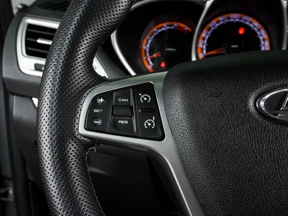 2019 Lada (ВАЗ) Vesta SW Cross I, серый, 1210000 рублей - вид 14