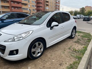 2011 Peugeot 207 I Рестайлинг, белый, 470000 рублей, вид 1