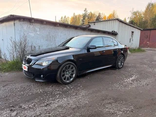 2009 BMW 5 серии 525xi V (E60/E61) Рестайлинг, синий, 1500000 рублей, вид 1