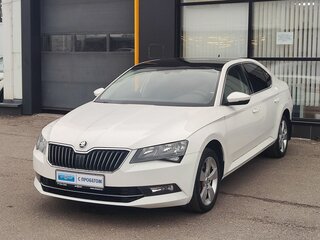 2018 Skoda Superb III, белый, 1925000 рублей, вид 1