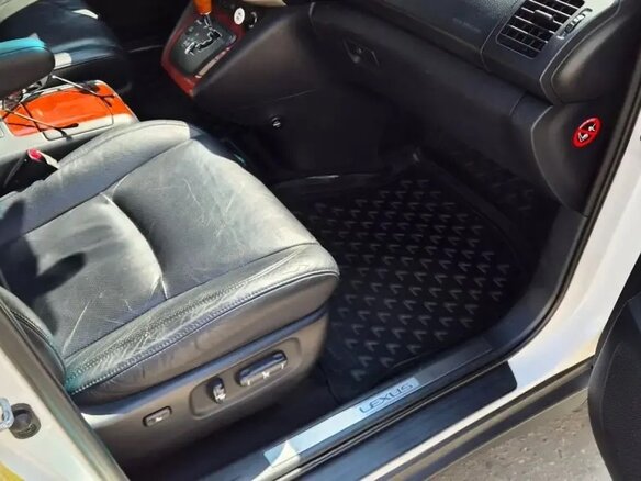 2008 Lexus RX 350 II Рестайлинг, белый, 1800000 рублей - вид 9