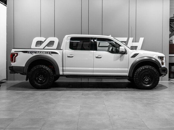 2020 Ford F-150 Raptor XIV, белый, 8900000 рублей - вид 4