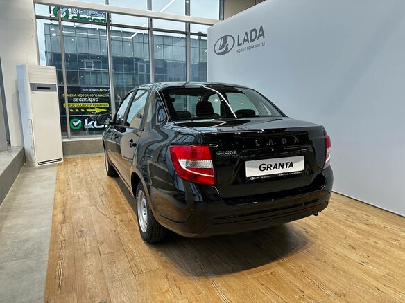 2026 Lada (ВАЗ) Granta I Рестайлинг, чёрный, 987000 рублей - вид 4