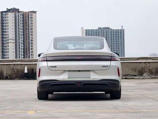 2026 Changan Qiyuan A06 28.39 kWh, серый, 2400000 рублей, вид 5