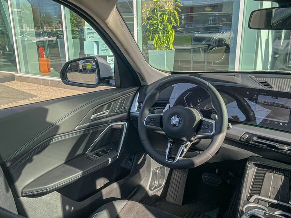 2026 BMW X1 Long 25Li xDrive III (U11/U12), белый, 6400000 рублей - вид 14