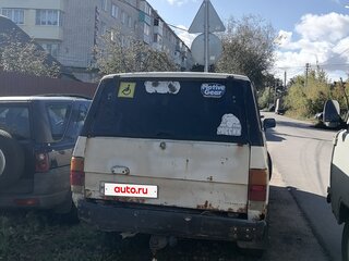 1987 Nissan Patrol III (K160, K260), белый, 320000 рублей, вид 2