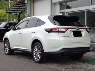 2017 Toyota Harrier III (XU60) Рестайлинг, белый, 1904000 рублей, вид 4
