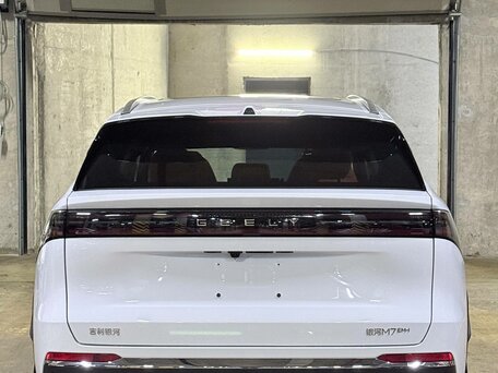 2026 Geely Galaxy M7, белый, 3599000 рублей, вид 3