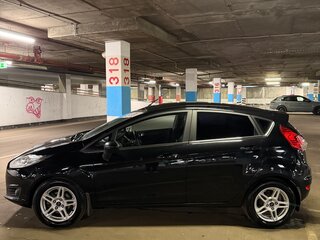 2015 Ford Fiesta Mk6 Рестайлинг, чёрный, 750000 рублей, вид 5