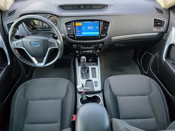 2019 Geely Emgrand X7 I Рестайлинг 2, бежевый, 1200000 рублей - вид 15