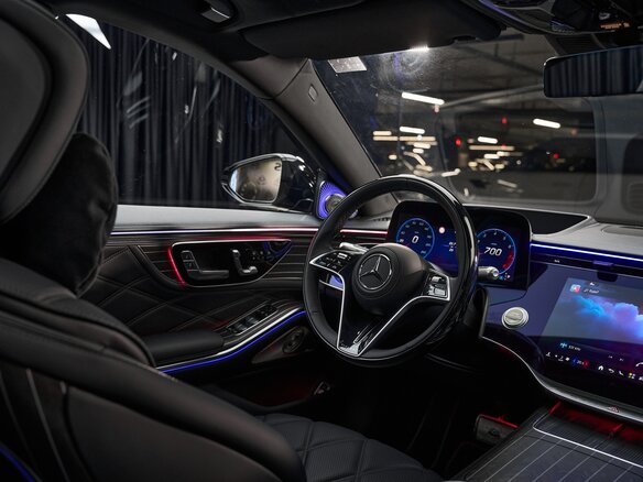 2026 Mercedes-Benz Maybach S-Класс 580 II (Z223) Рестайлинг, чёрный - вид 20