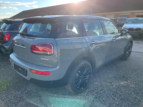 2021 Mini Clubman Cooper II Рестайлинг, серый, 2195000 рублей, вид 3