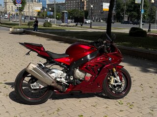 2015 BMW S 1000 RR, красный, 1050000 рублей, вид 1