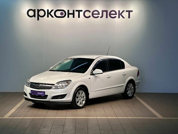 2011 Opel Astra H Рестайлинг, белый, 622000 рублей