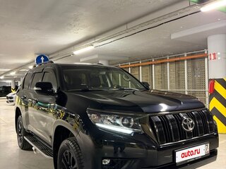 2021 Toyota Land Cruiser Prado 150 Series Рестайлинг 3, чёрный, 6550000 рублей, вид 1