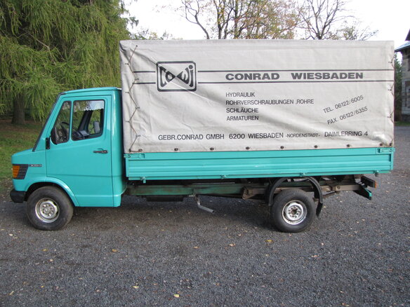 1994 Mercedes-Benz T1, зелёный, 1550000 рублей - вид 1